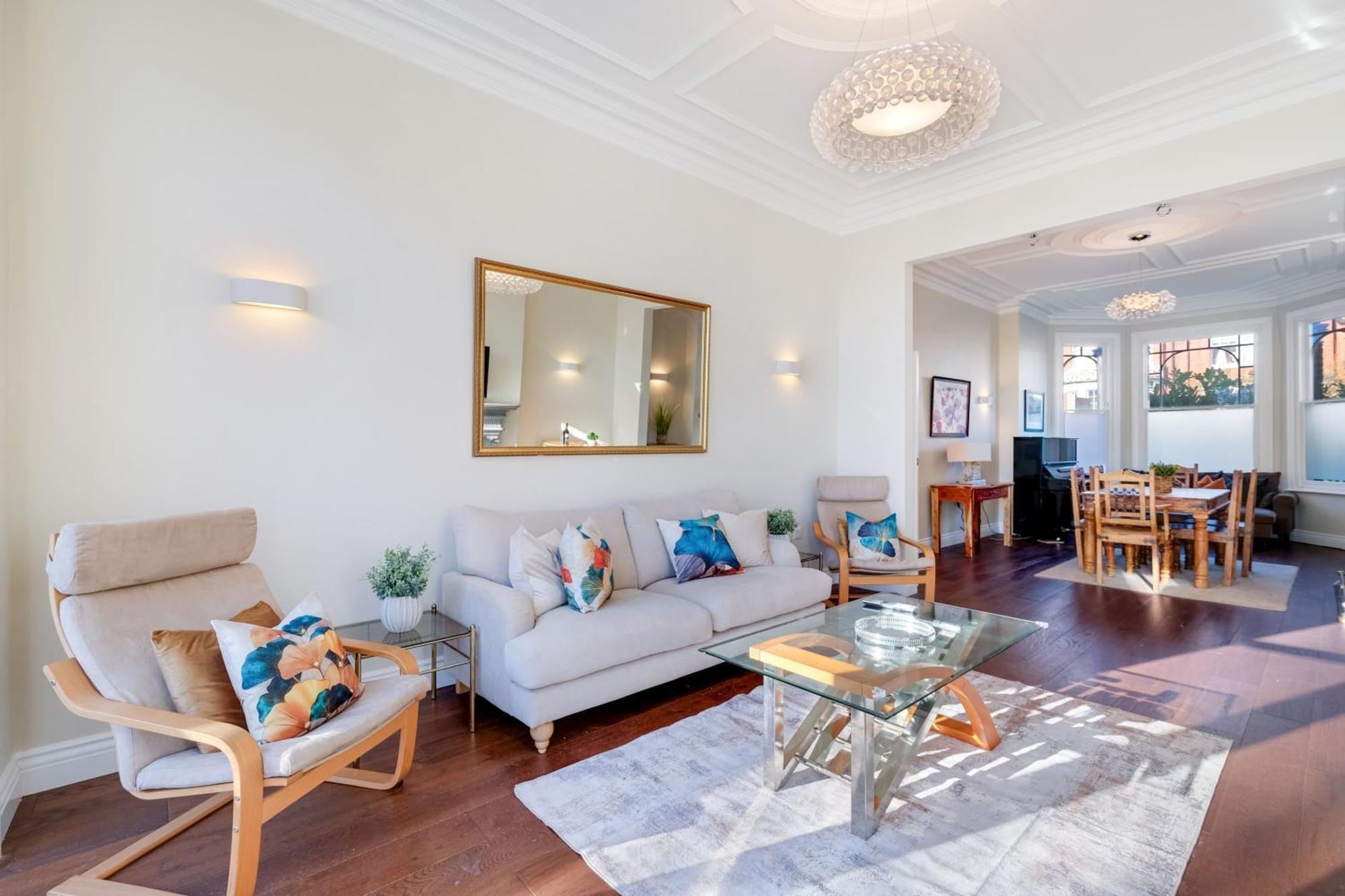 Stunning Edwardian 6-bedroom Family In Muswell Hill