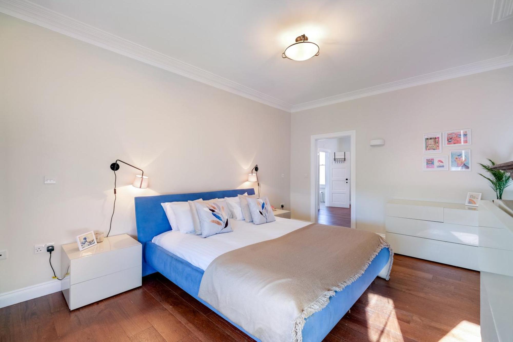 Stunning Edwardian 6-bedroom Family In Muswell Hill *